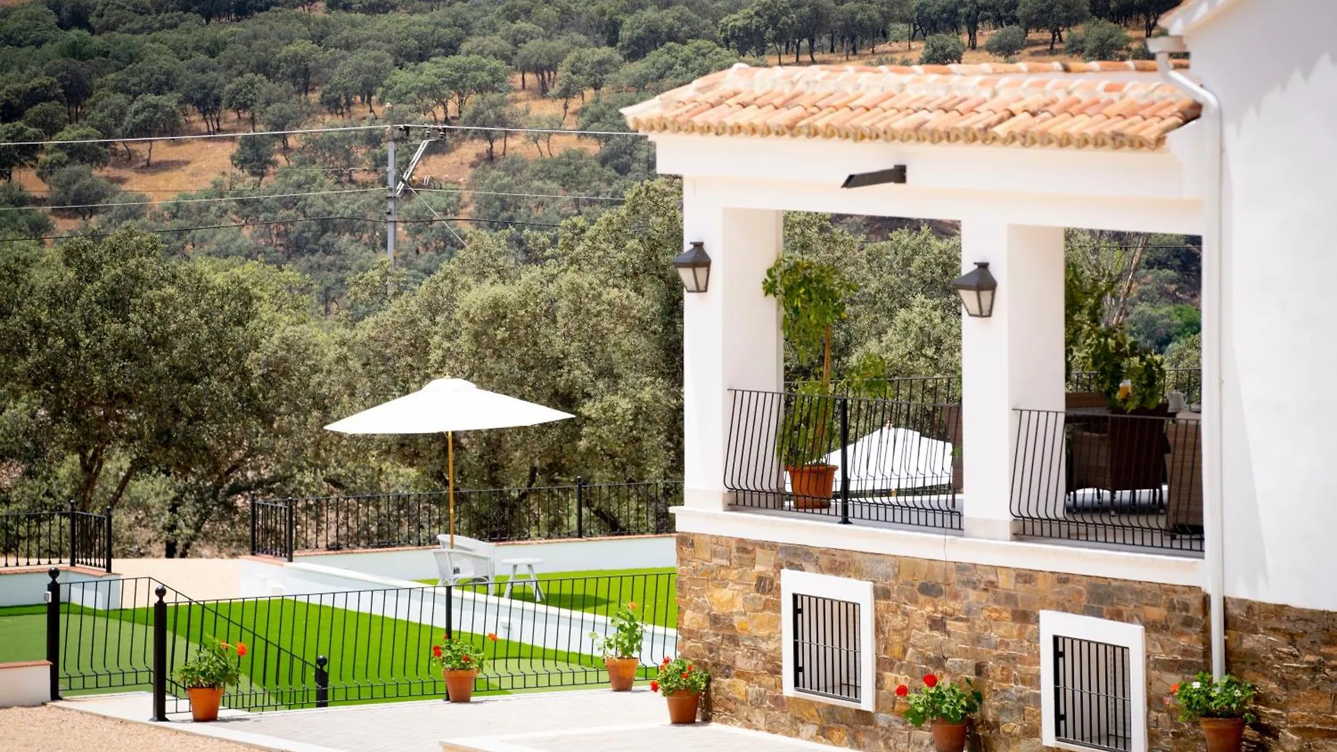 El Enebrillo De Despenaperros Villa Santa Elena